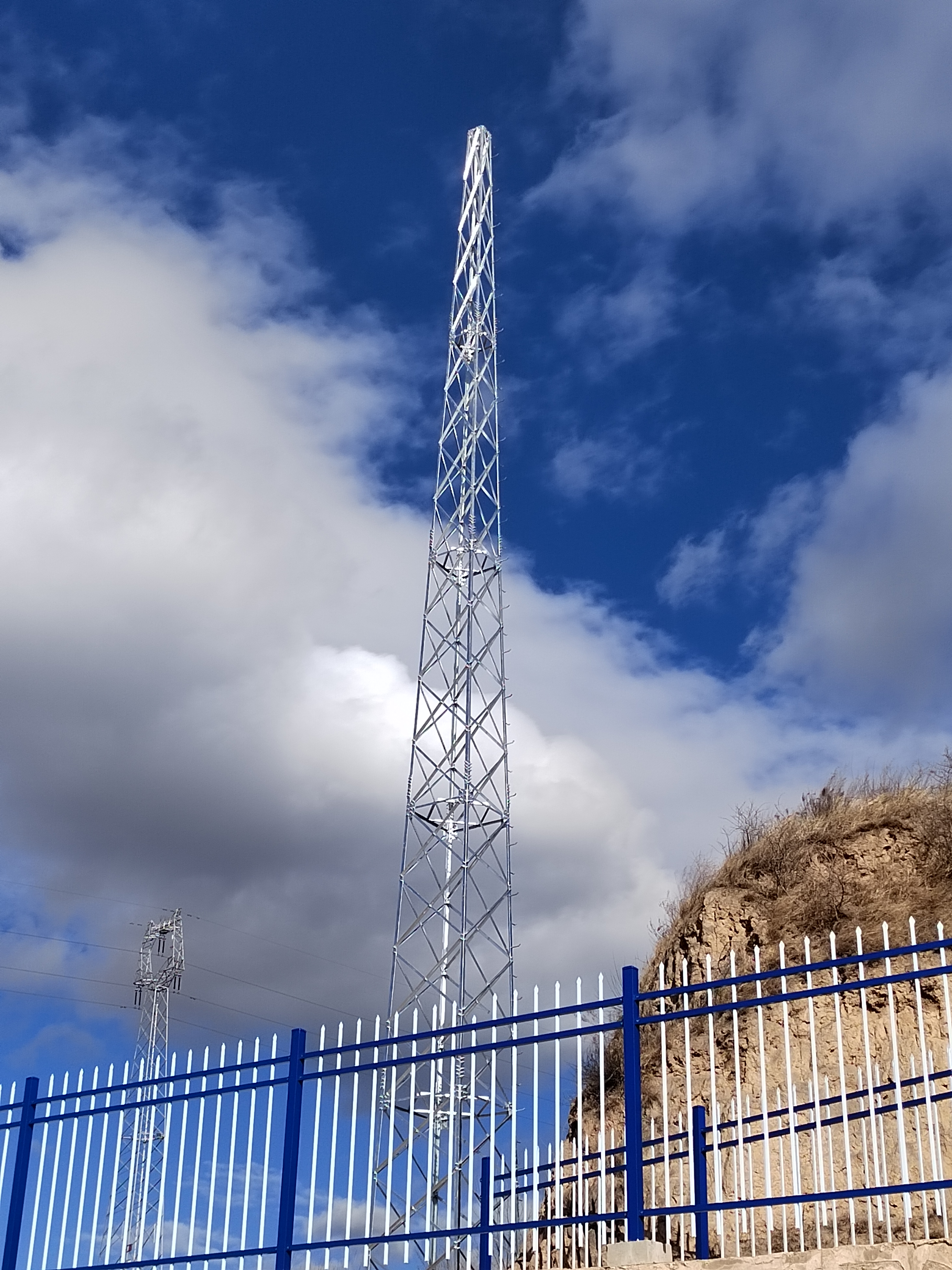 山西壽陽某發電站  GFW25  米避雷塔安裝項目